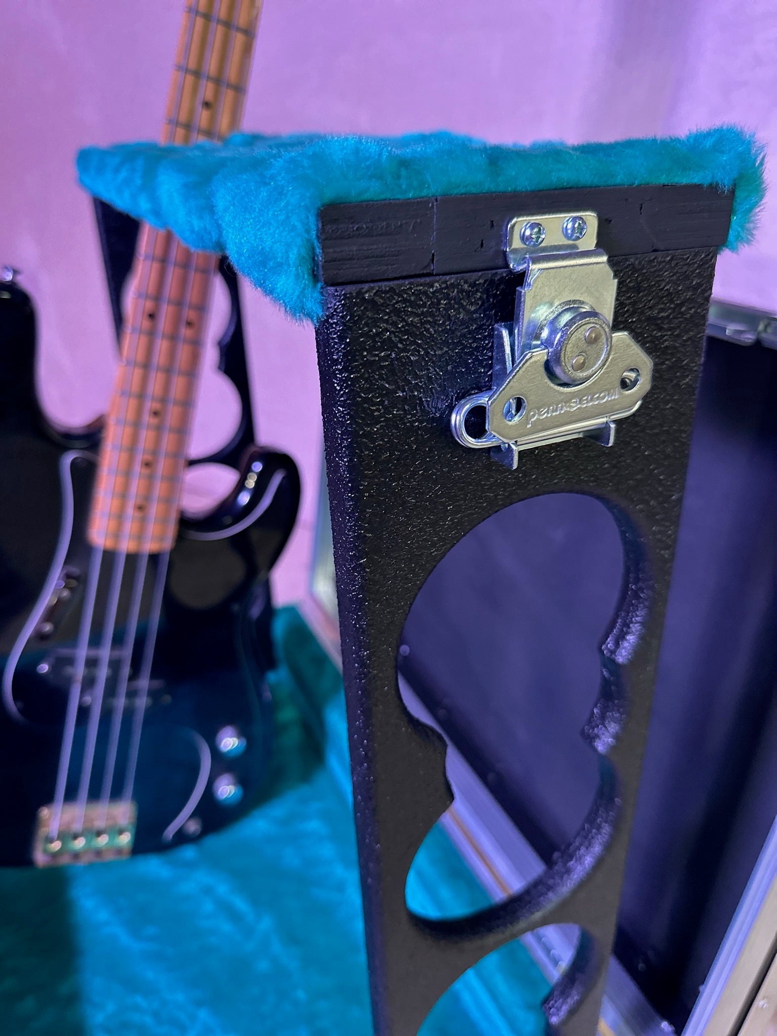 5 Guitar Case Stand